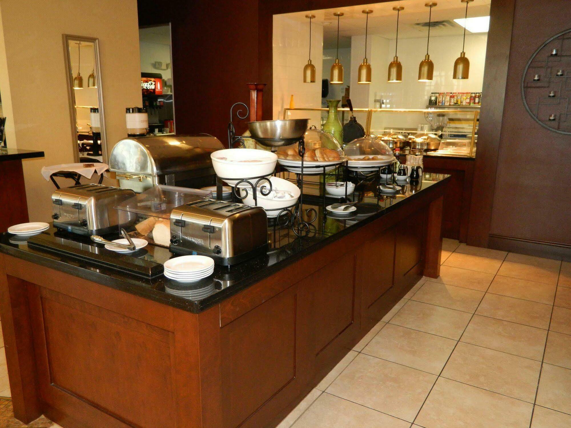 Hilton Garden Inn Odessa Exterior photo