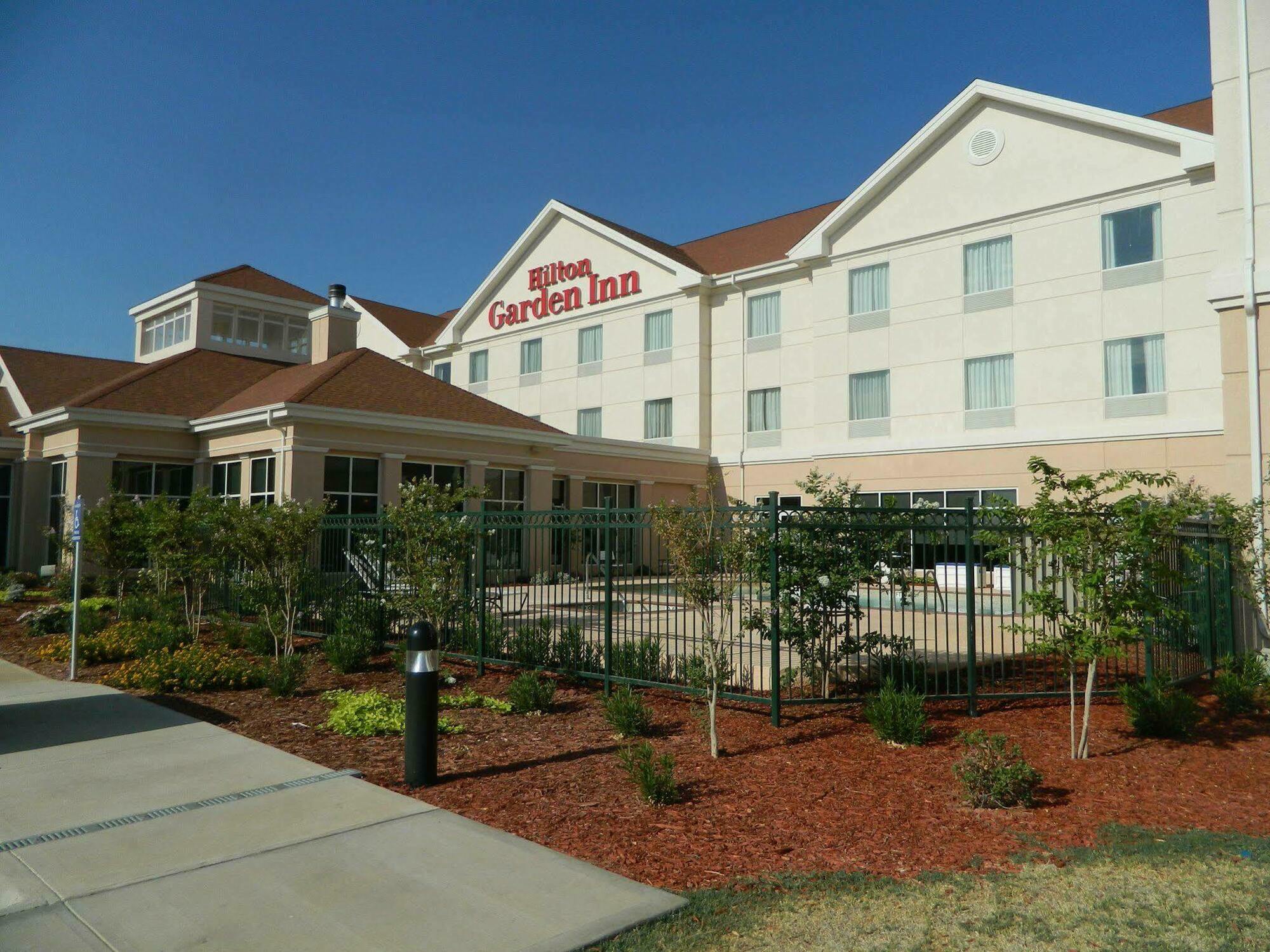 Hilton Garden Inn Odessa Exterior photo